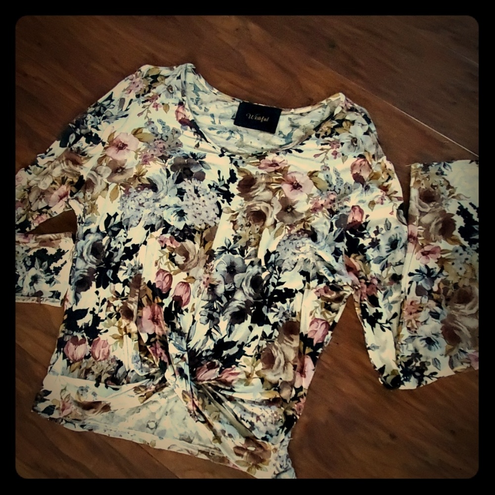 Women's blouse